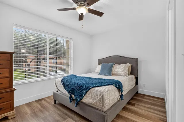Residence photo 17