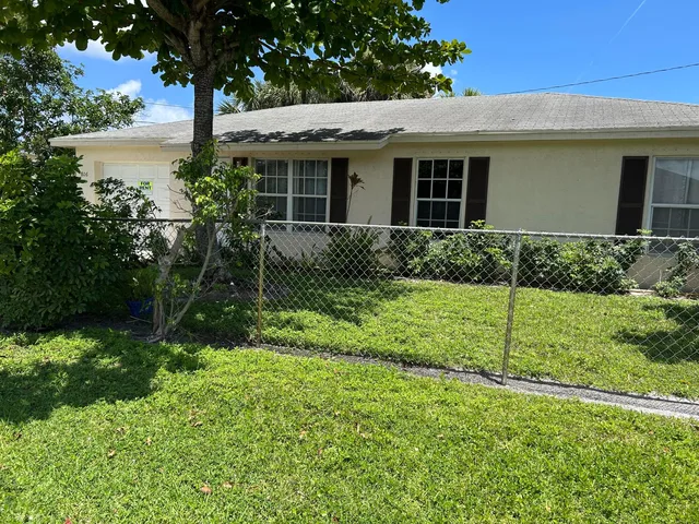 Residence photo 6