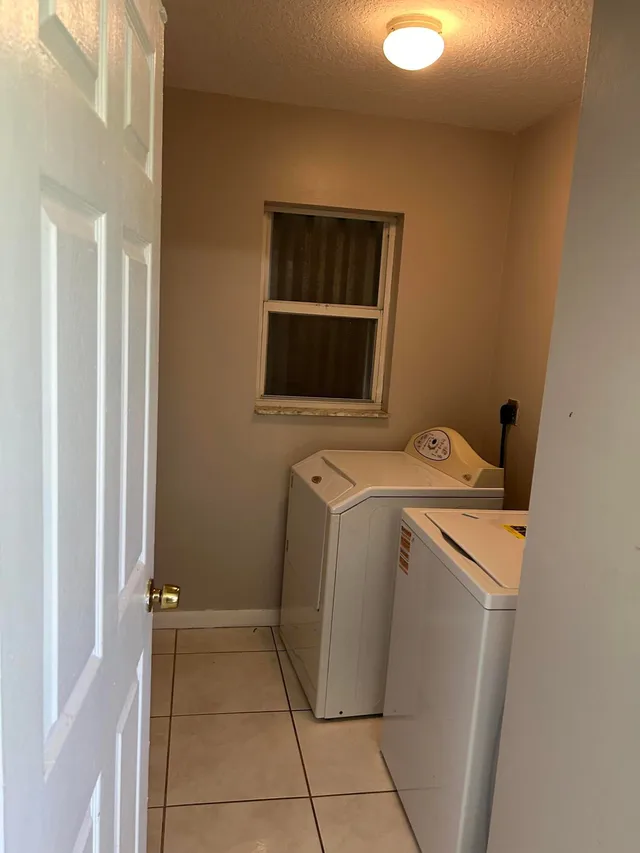 Residence photo 20