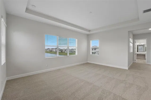 Residence photo 6