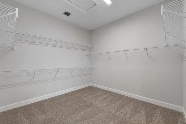 Residence photo 19
