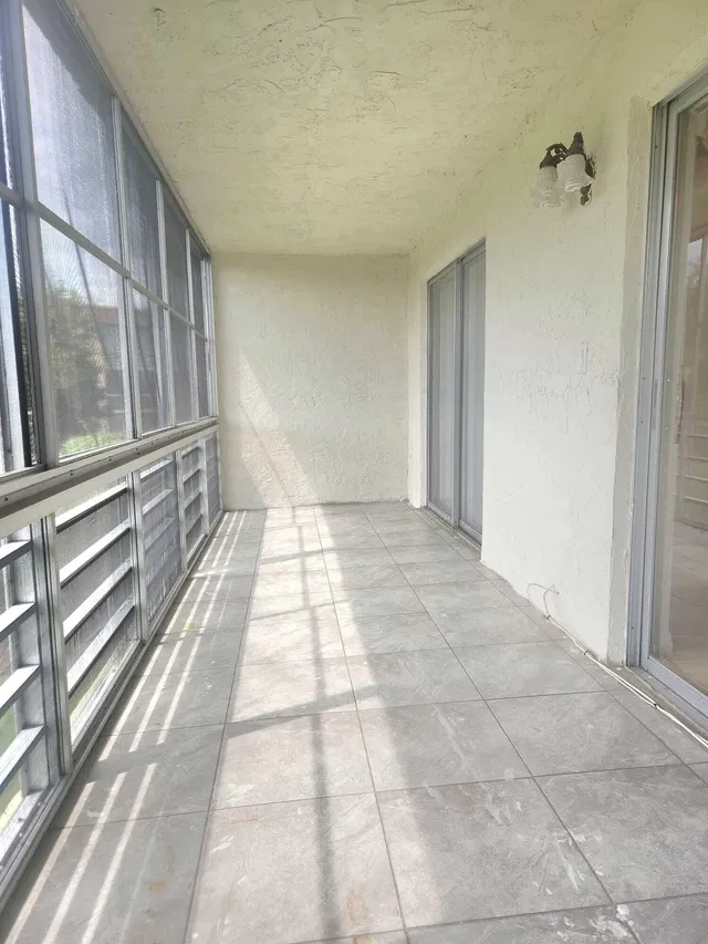  Unit B212 photo 5