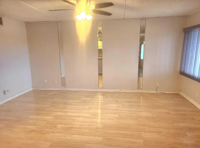  Unit B212 photo 7