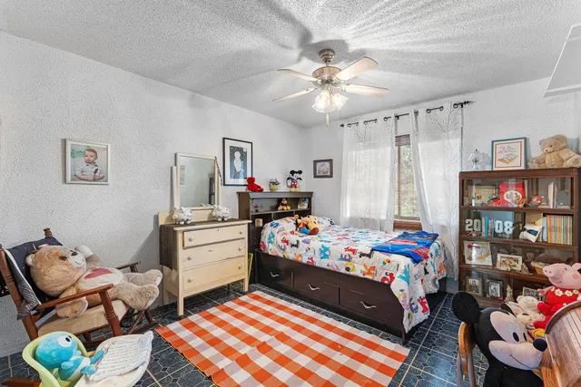 Residence photo 23