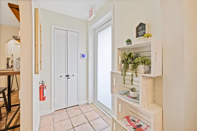NOMAR West Palm Beach Residence photo 27