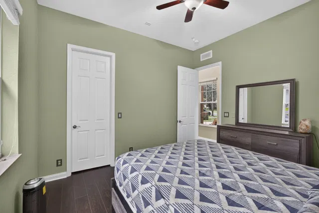 Residence photo 19