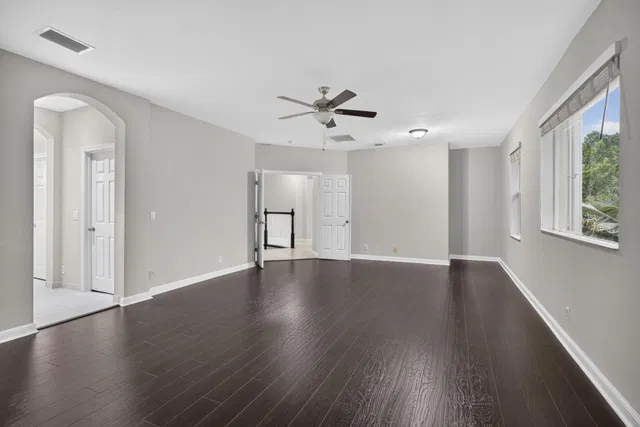 Residence photo 23