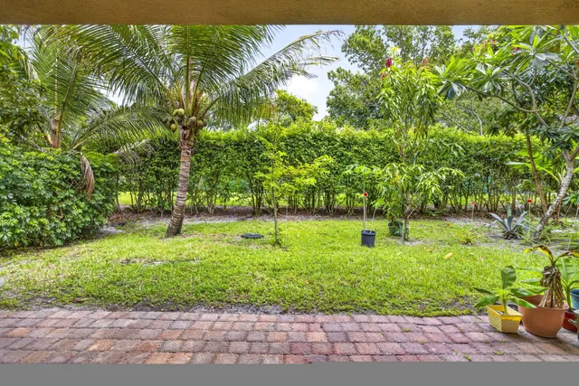Residence photo 47
