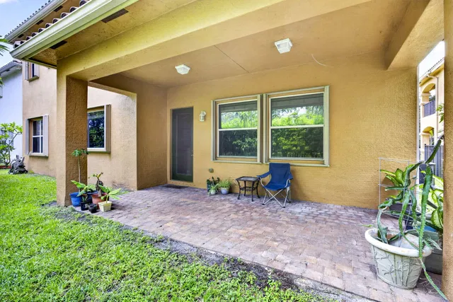 Residence photo 48