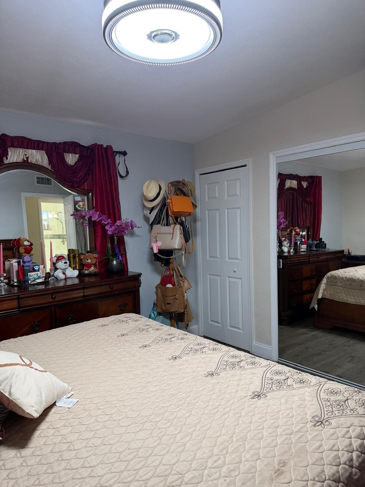  Residence photo 42