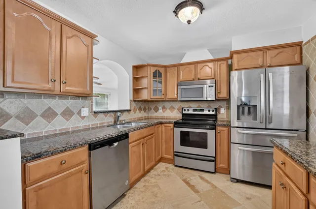  Residence photo 11