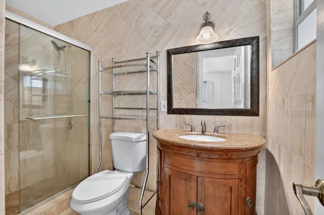  Residence photo 23