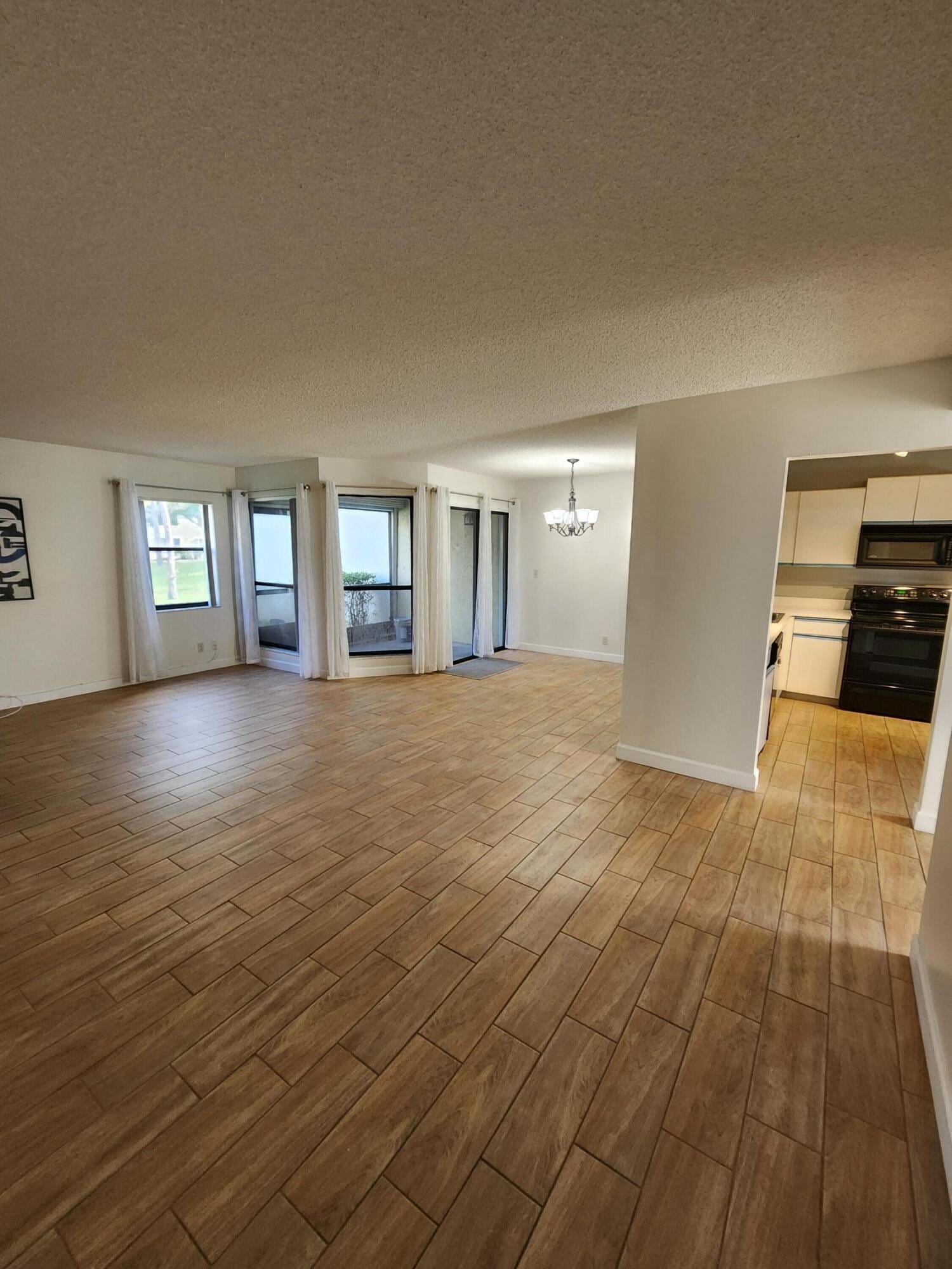 Unit 3345 photo 8
