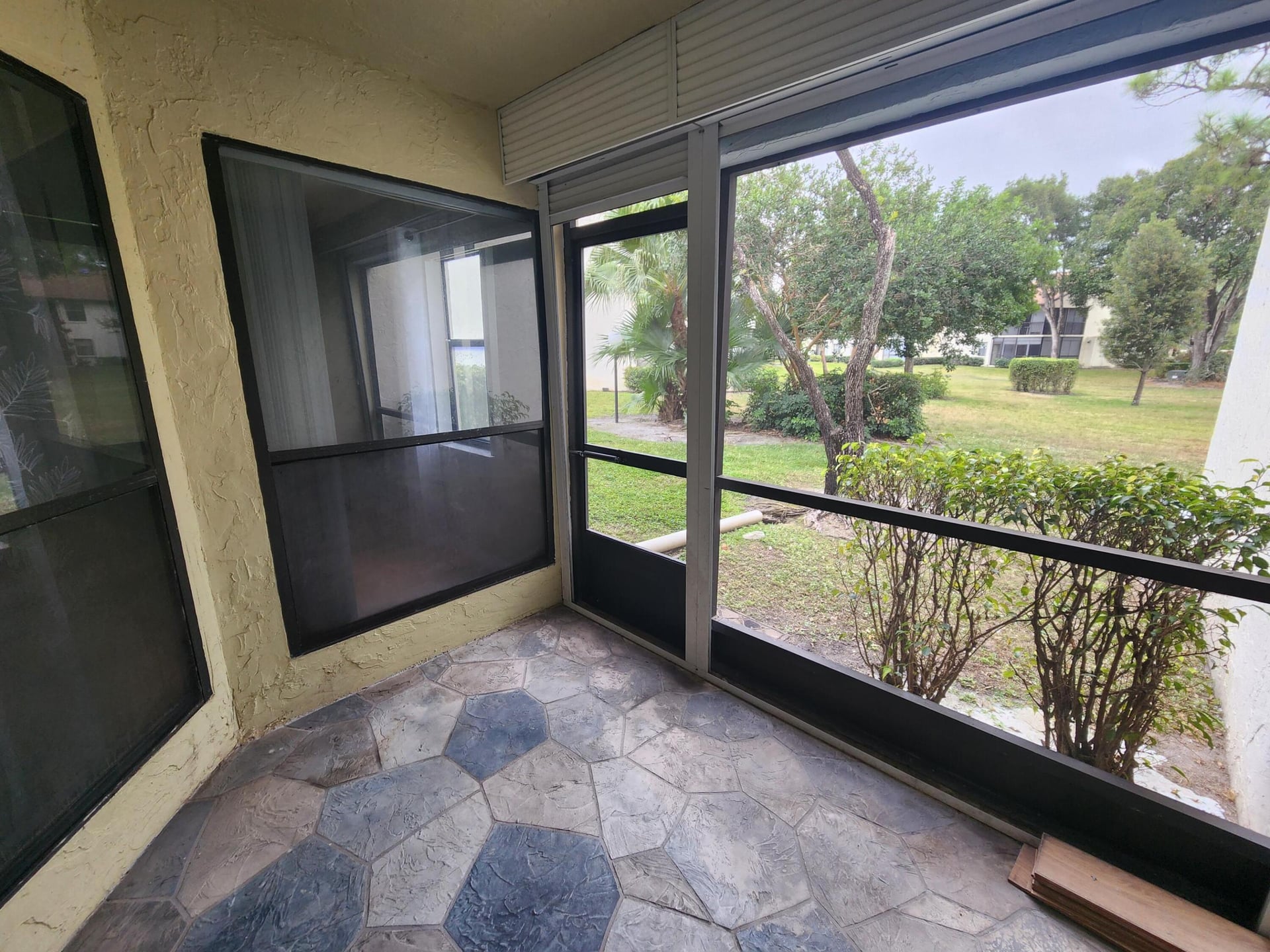Unit 3345 photo 9