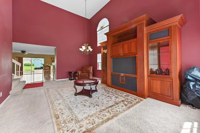 Residence photo 3