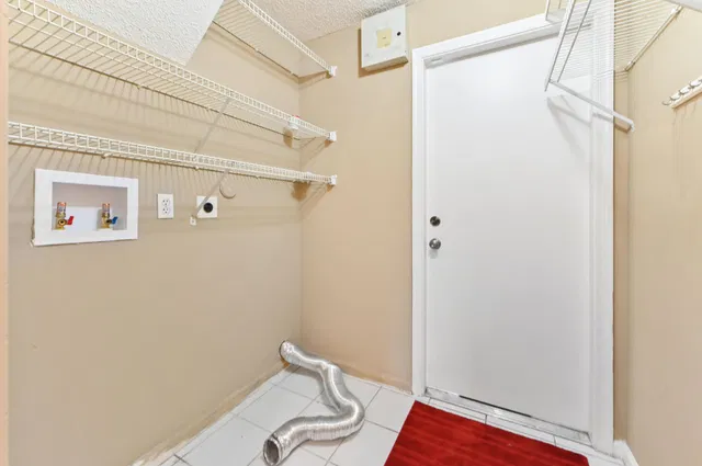 Residence photo 15