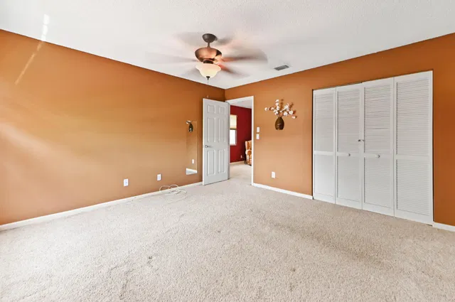 Residence photo 29