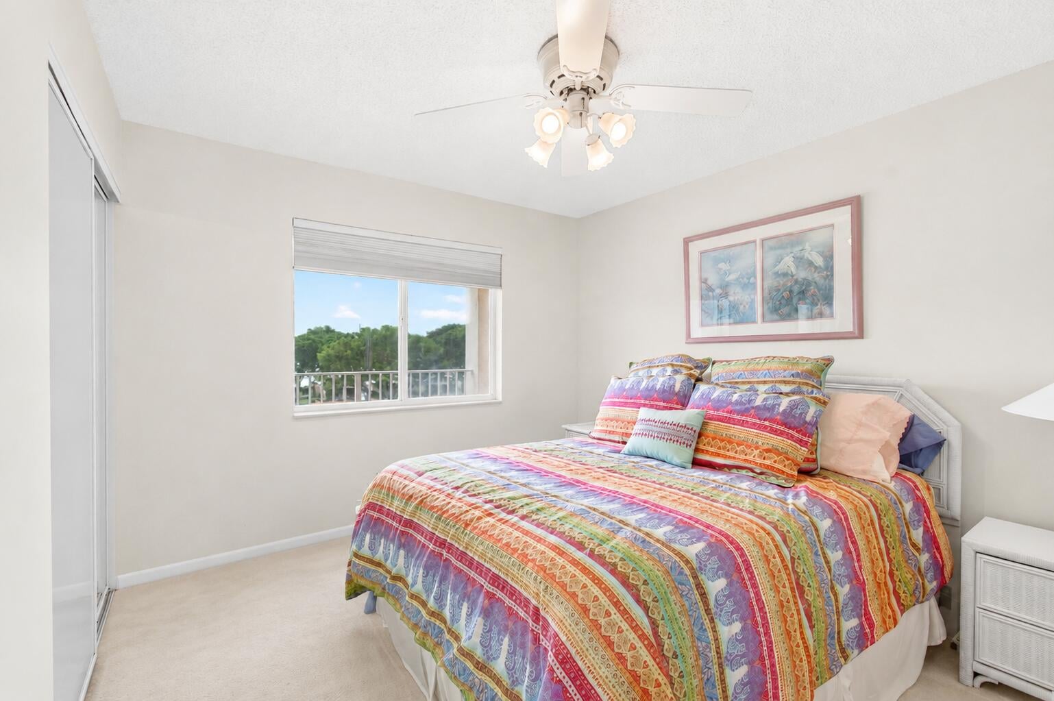 Unit 407 photo 11