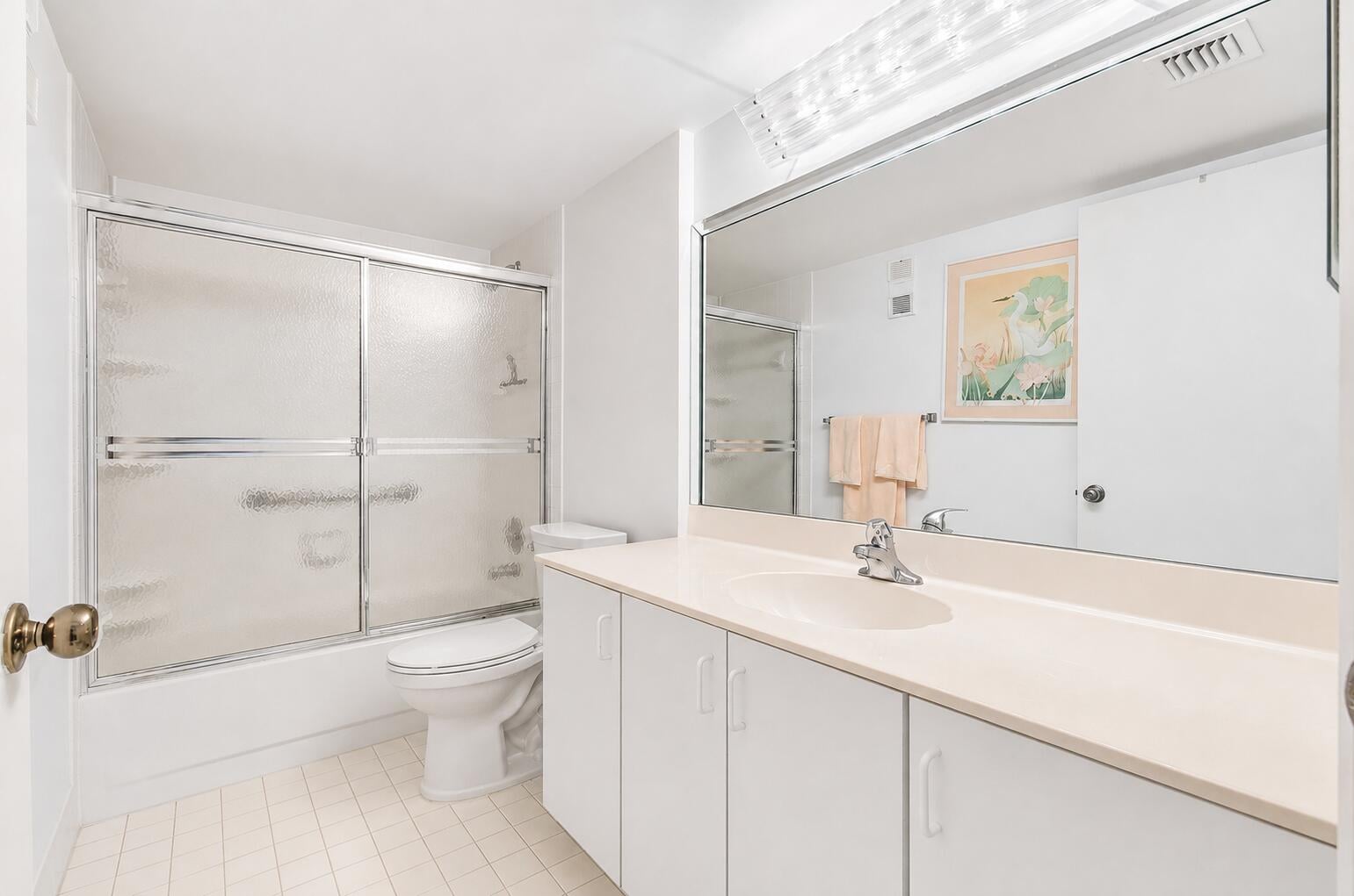 Unit 407 photo 12