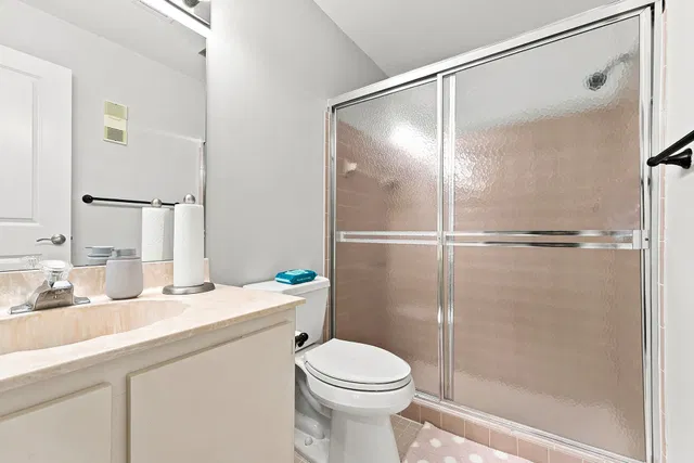  Unit 168 photo 16