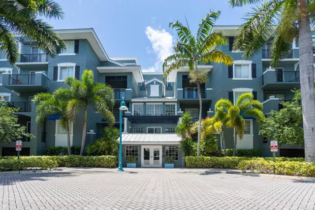 Pineapple Grove Village Condominiums Unit 1502 photo 35