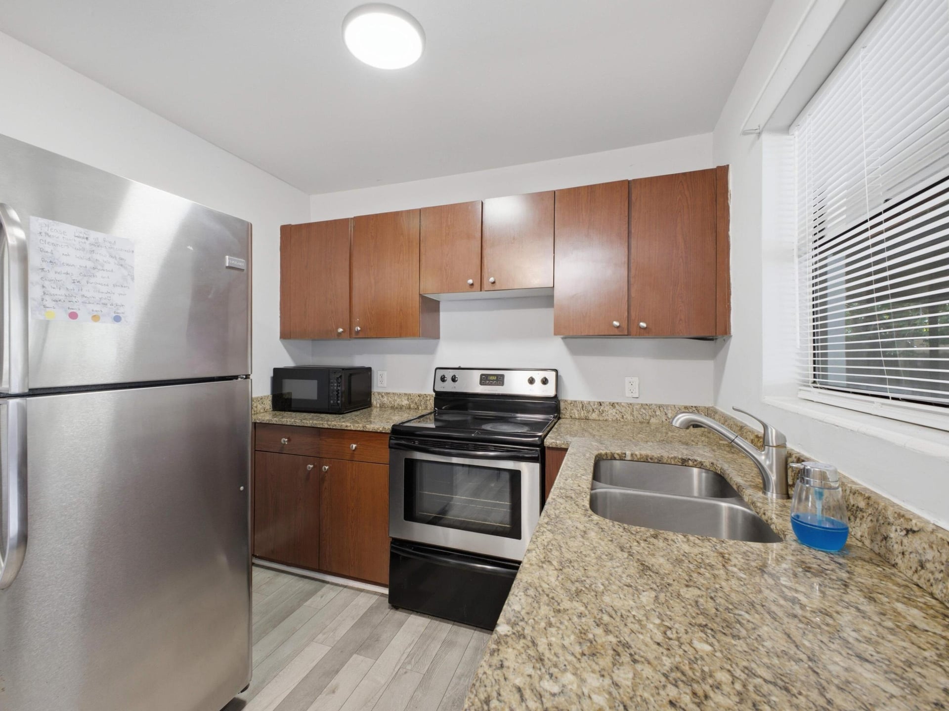 West Palm Beach Residence photo 18