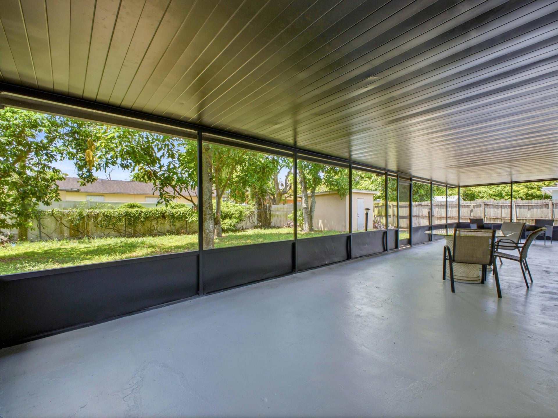 West Palm Beach Residence photo 28