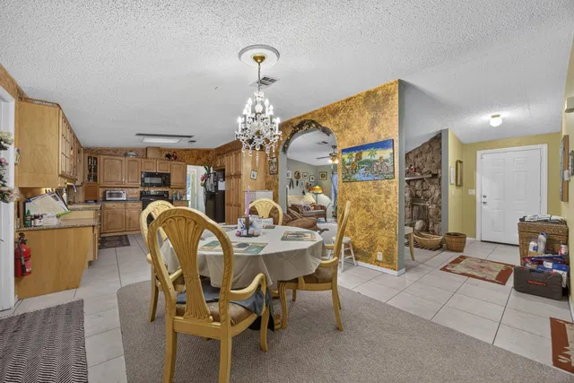  Residence photo 5