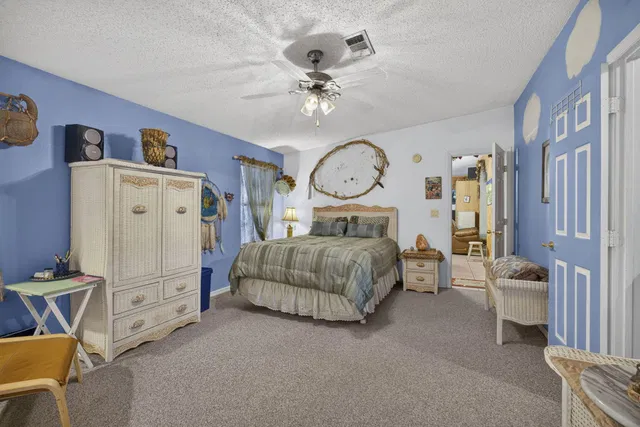  Residence photo 12