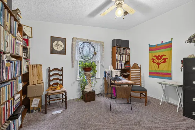  Residence photo 17