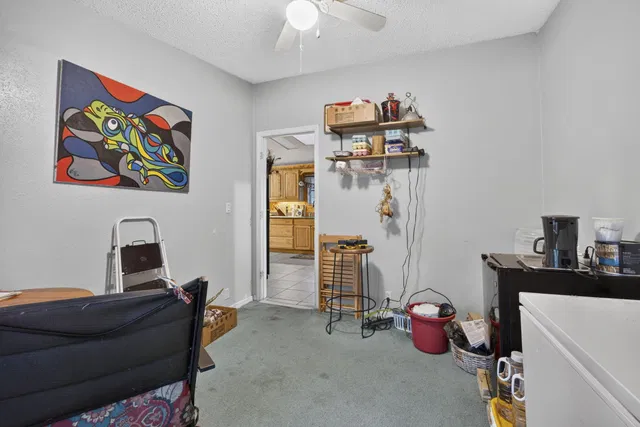  Residence photo 24