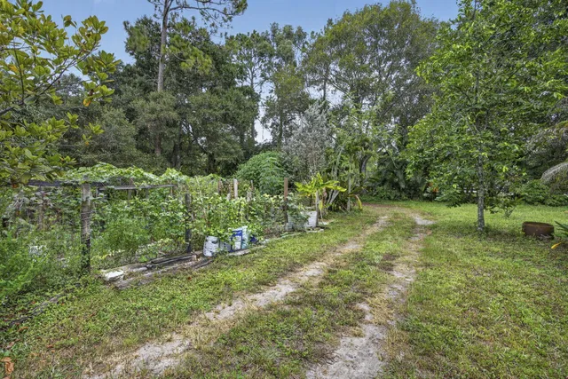  Residence photo 47