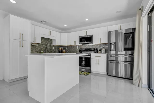 Residence photo 13