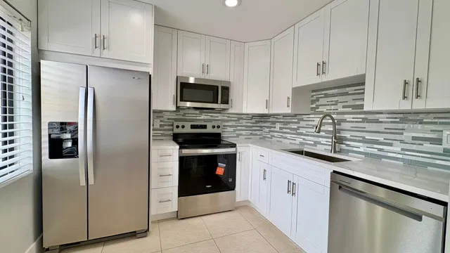 Residence photo 9