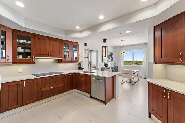 The Landmark Palm Beach Gardens Unit 804a photo 8