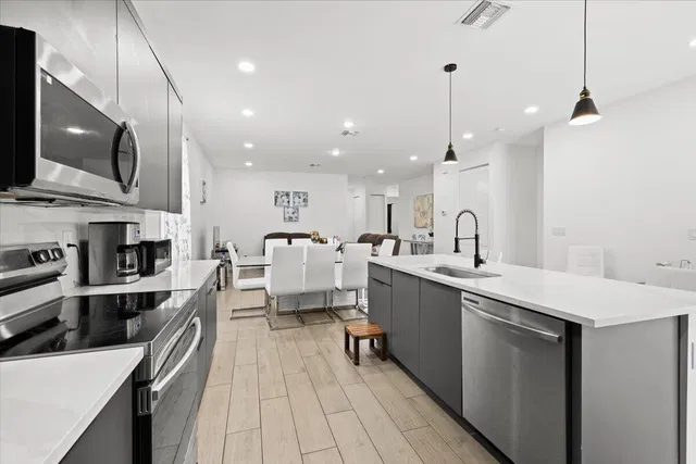 Residence photo 17