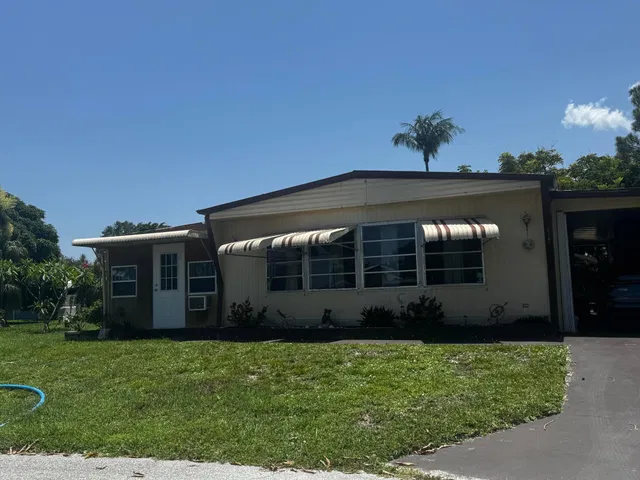Residence photo 2
