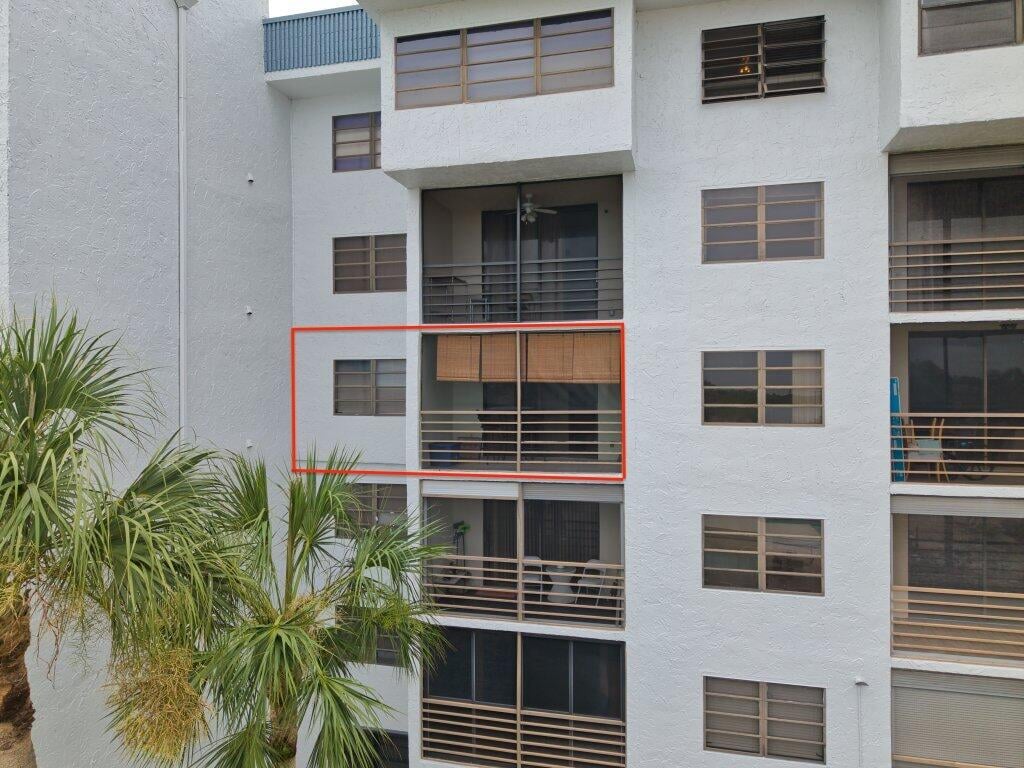 Unit 404 photo 31