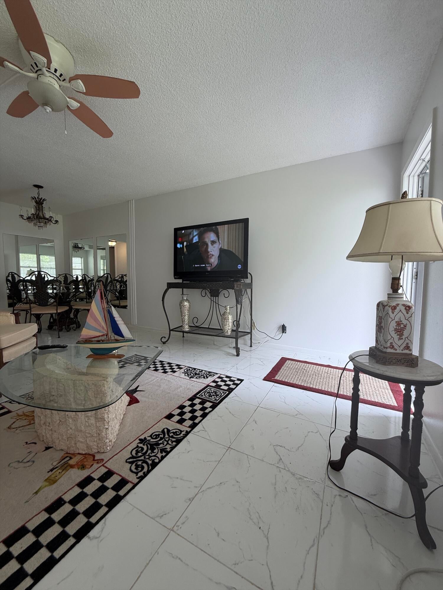 Residence photo 5