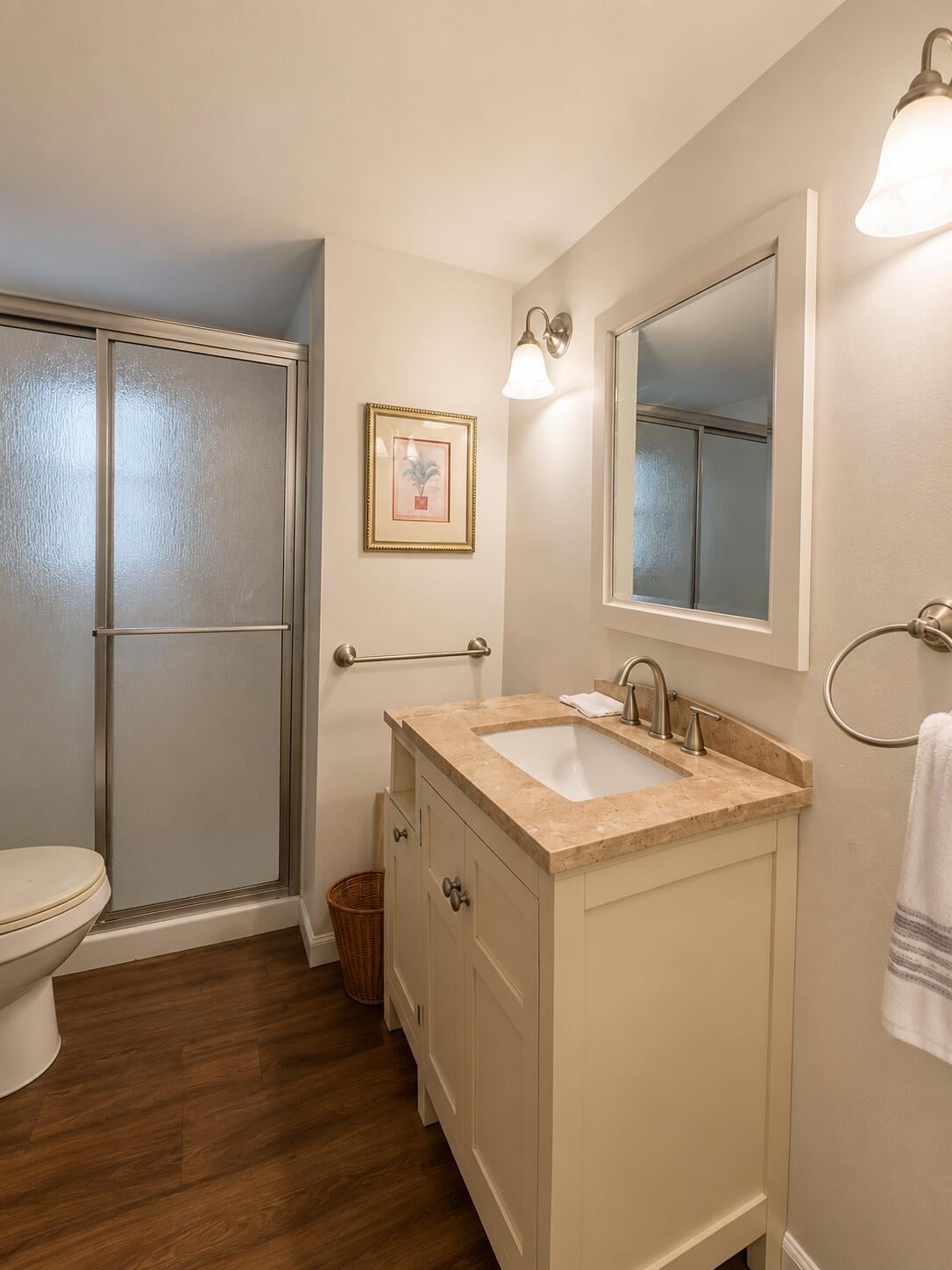 Unit 16 photo 8
