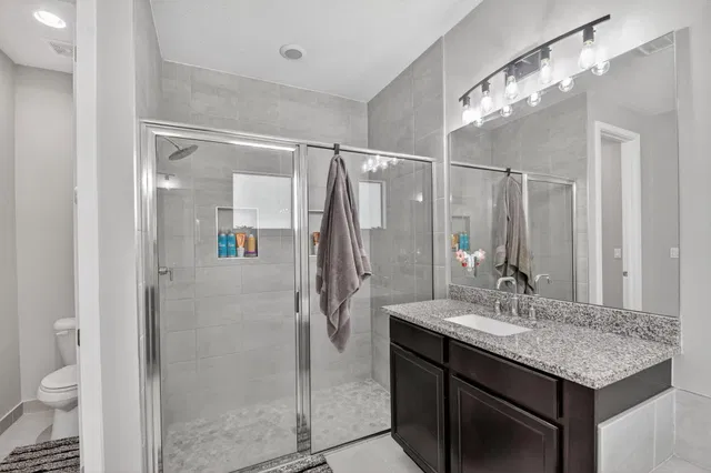 Residence photo 24