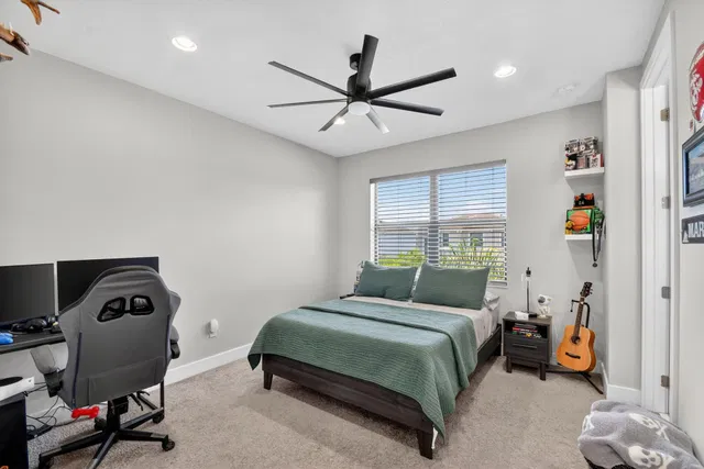 Residence photo 27