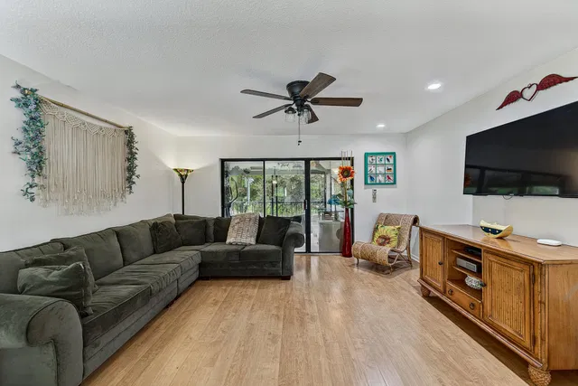 Boca Lago Country Club Homes Unit Unit 16b photo 7