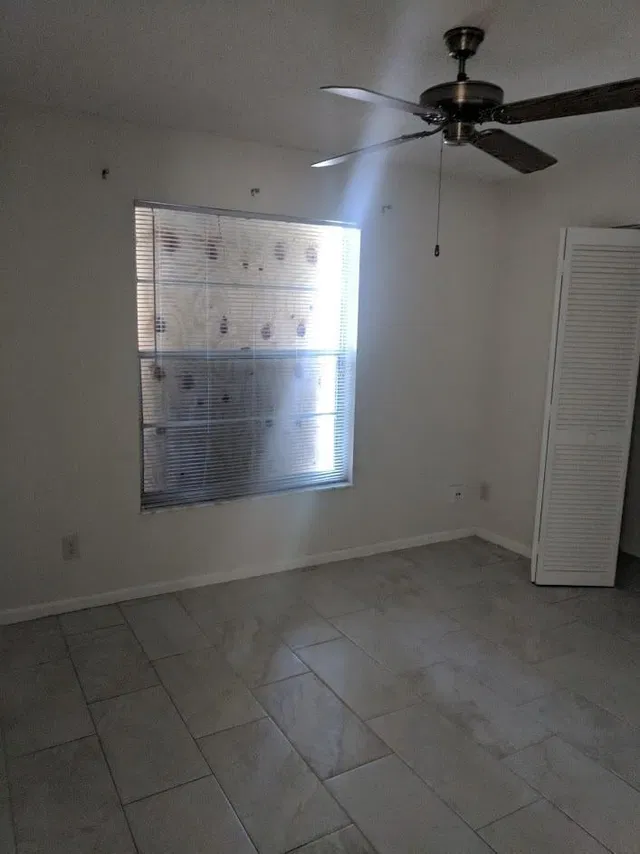Residence photo 9