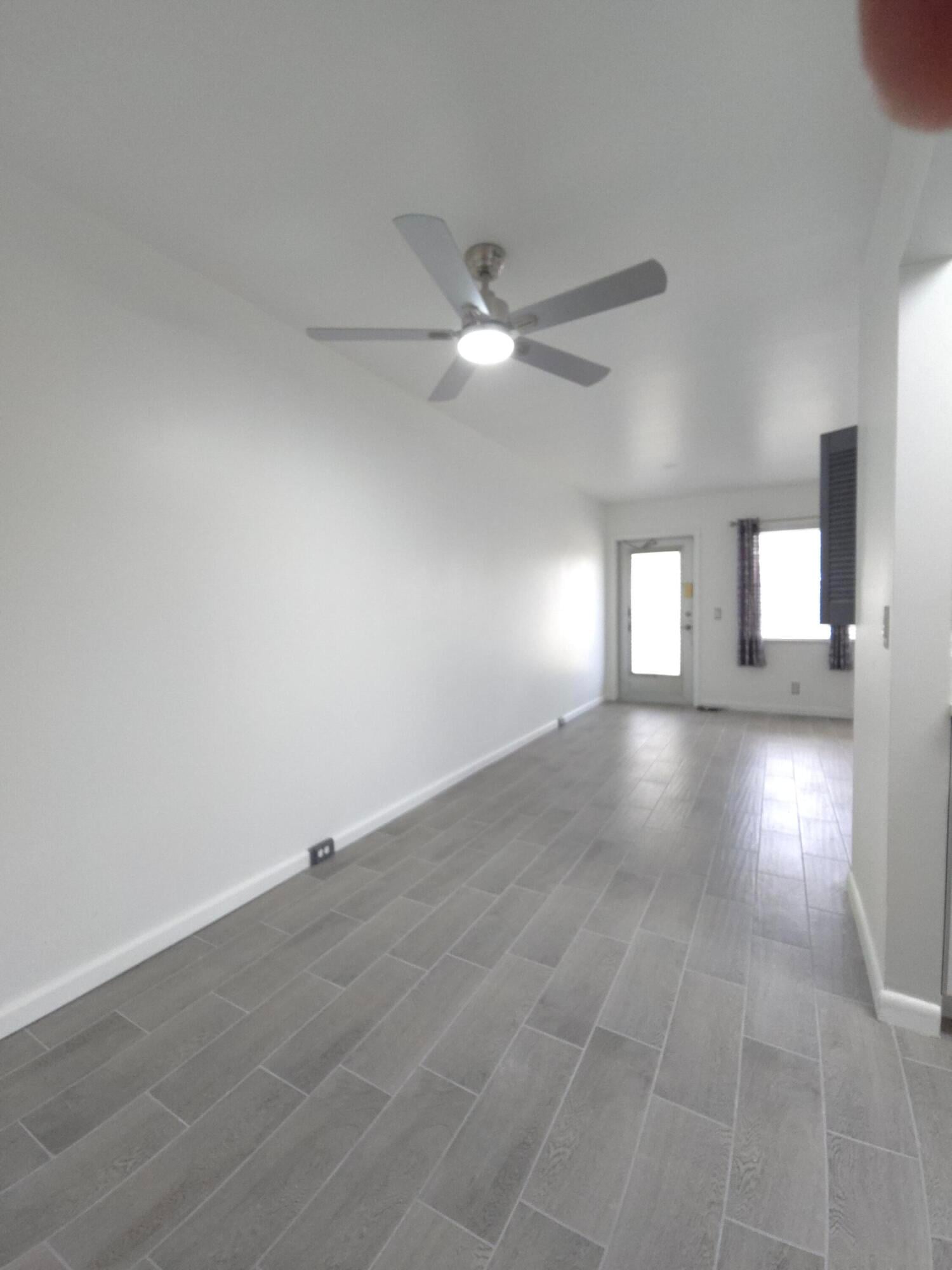 Residence photo 9