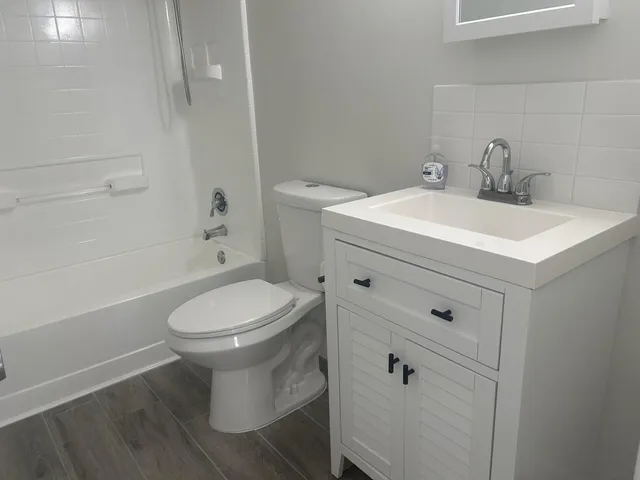  Unit B211 photo 7