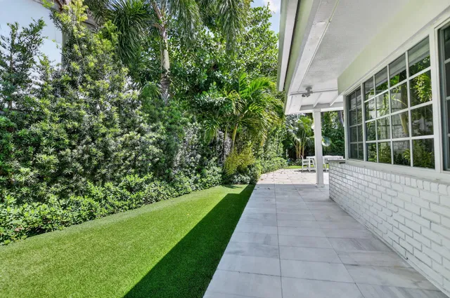 Boca Villas Residence photo 50
