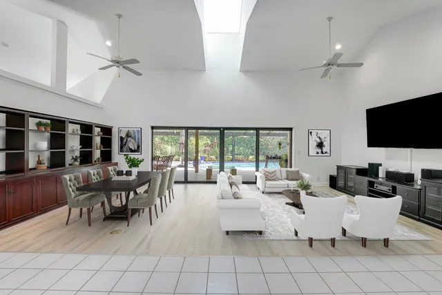 PGA National Palm Beach Gardens Residence photo 13