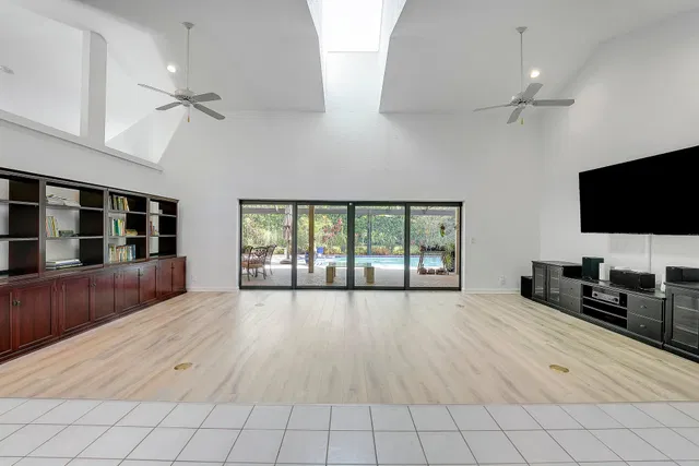 PGA National Palm Beach Gardens Residence photo 14