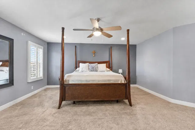 Residence photo 18